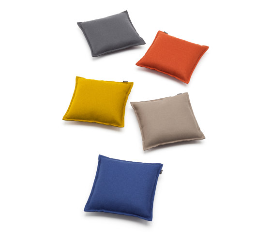 Cushion Uno | Cushions | HEY-SIGN
