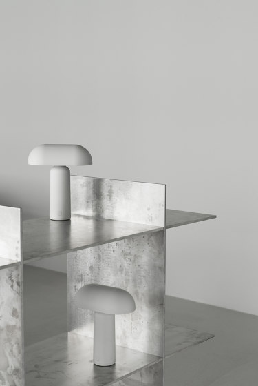 Porta Table Lamp Grey | Tischleuchten | Normann Copenhagen