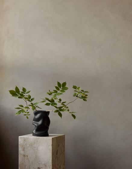 Collapse Vase, 30 | White | Vasi | Audo Copenhagen