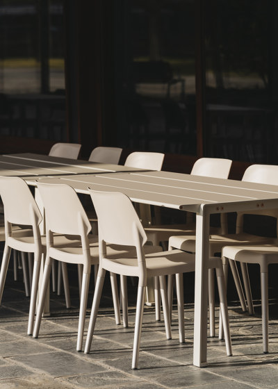 Belloch cuadrada Table | Furniture | Tables de repas | Santa & Cole