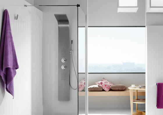 Essential | Shower column | Duscharmaturen | Roca