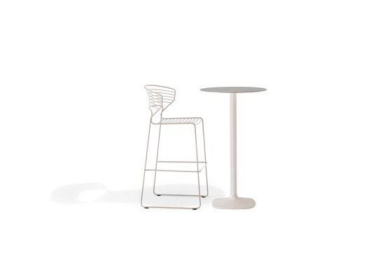 Ellis Bistrot | table | Standing tables | Desalto