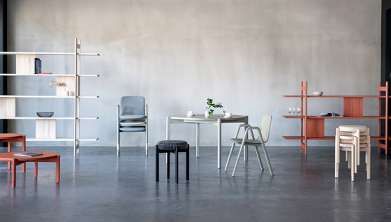 Naku Stack Chair | Chaises | Inno