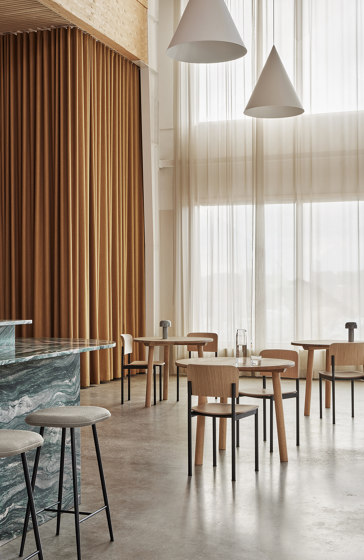 Plan Column Table | Bistro tables | Fredericia Furniture