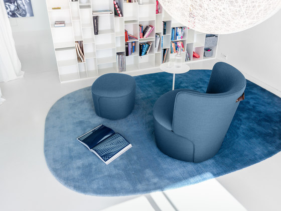 CINA stool | Sgabelli | Girsberger