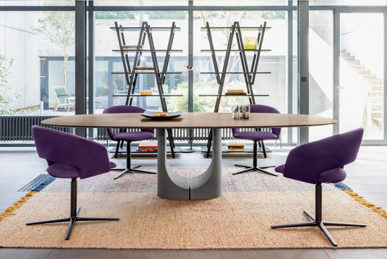 UDINA WORK round table | Contract tables | Girsberger