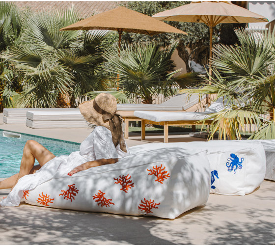 Sunbed | Embroidered floating sun lounger - Outdoor | Sun loungers | MX HOME