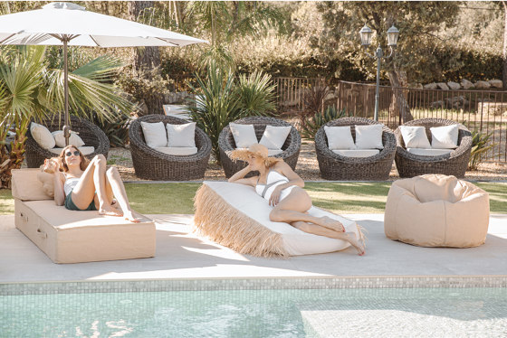 Bast-Optik - Sonnenbäder | Schwimmende Outdoor-Lounge in Raffia-Effekt | Sonnenliegen / Liegestühle | MX HOME