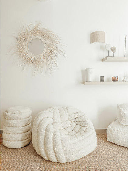 Sgabellodi lana riccia | Sgabello XL di lana riccia bianco crema | Lettini giardino | MX HOME