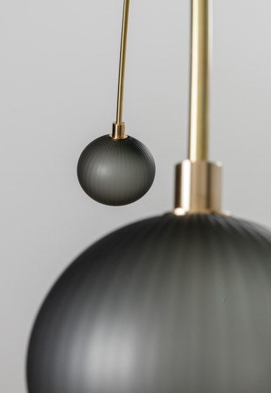 Balance 2.0 Pendant | Lámparas de suspensión | SkLO
