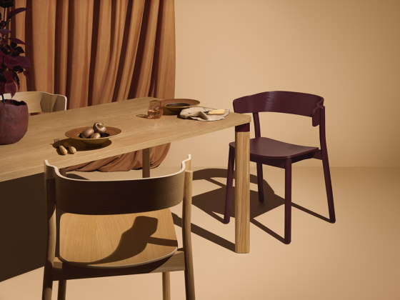 Enfold Table Oak/Black | Dining tables | MIZETTO