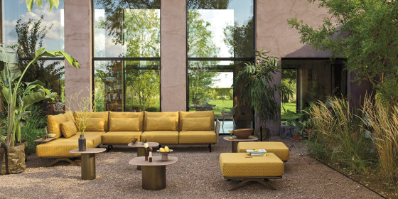 Armàn 7141 sofa | Sofas | ROBERTI outdoor pleasure
