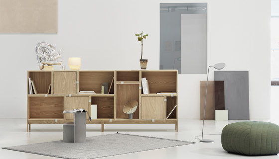 Stacked Storage System | Large With Backboard | Scaffali | Muuto