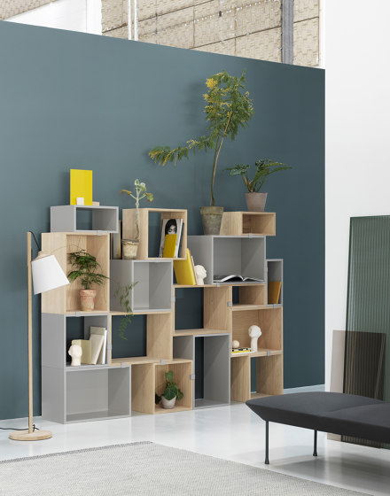 Stacked Storage System | Medium With Backboard | Regale | Muuto