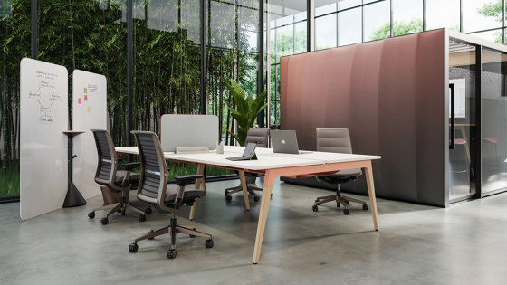 Think | Chaises | Steelcase