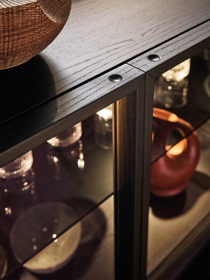 Aiko | Display cabinets | Poliform