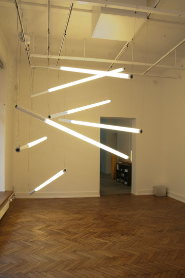 Tube L Pendant V / H | Suspended lights | lichtprojekte
