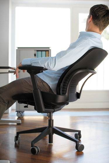 Leap | Office chairs | Steelcase