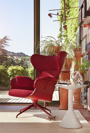 Low Lounger 4 legs | Armchairs | BD Barcelona