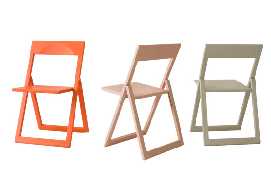 Aviva Folding chair | Chairs | Magis