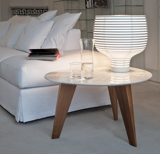 9500 - 95 | 96 Tables basses | Tables d'appoint | Vibieffe
