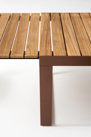 SPINNAKER 034 extendable table | Dining tables | Roda
