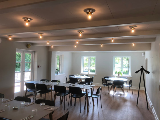 SCAN ceiling luminaire with arc shade | Plafonniers | Okholm Lighting