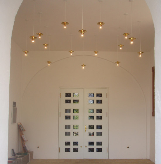SCAN ceiling luminaire with arc shade | Lámparas de techo | Okholm Lighting