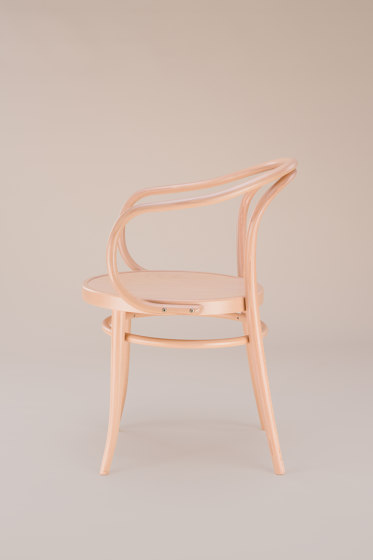 33 Chair | Sillas | TON A.S.