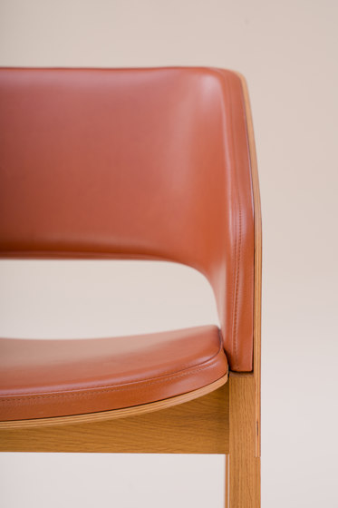 Merano Chair upholstered | Sillas | TON A.S.