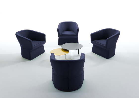 Fedele lounge chair | Armchairs | viccarbe