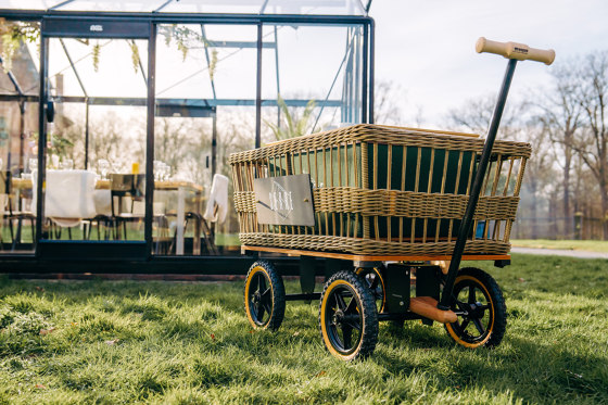 Wagon + Basket | Trolleys | TRADEWINDS