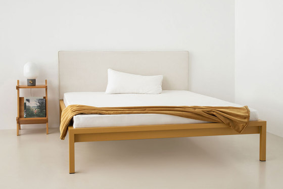 Bed PURE Sand-Gold | Beds | Hans Hansen & The Hansen Family