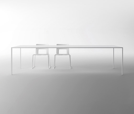 25 | table | Dining tables | Desalto