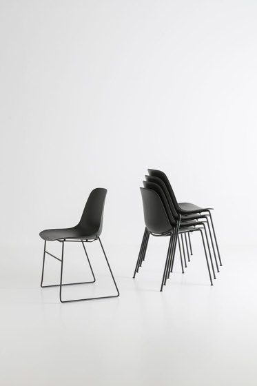 Pola | Stühle | Crassevig