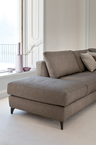 910 Zone slim Sofa | Sofas | Vibieffe