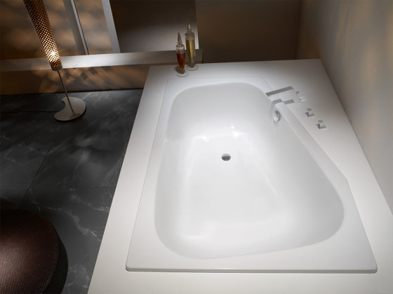 Plaza Duo left alpine white | Bathtubs | Kaldewei