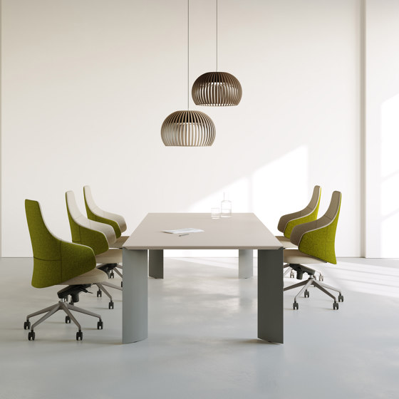 Manu | Contract tables | B&T Design