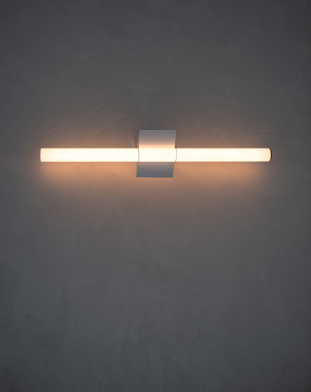 line A | Lámparas de pared | Mawa Design
