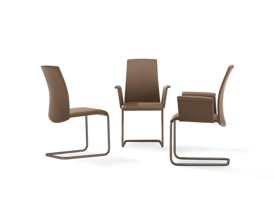 Luma | 2063 | Chairs | DRAENERT