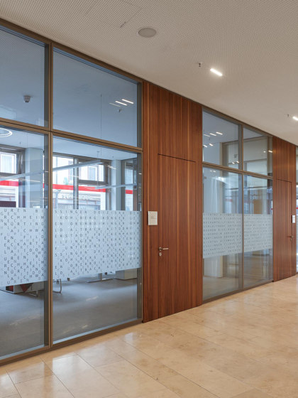System 2300 | Wall partition systems | Strähle