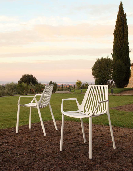 Omnia Selection - Rion chair | Sillas | Fast