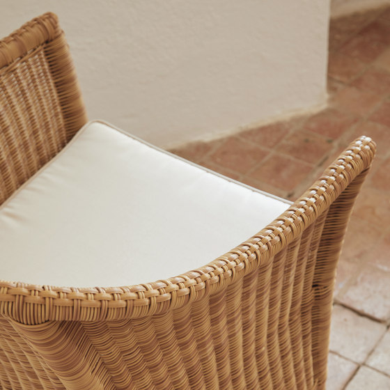 Sagra armchair | Chaises | Point
