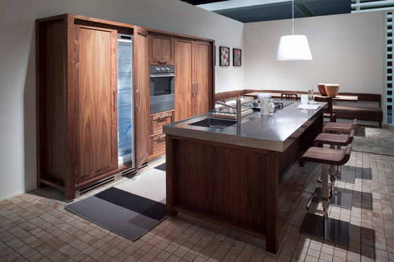 Seven Days | Fitted kitchens | Riva 1920