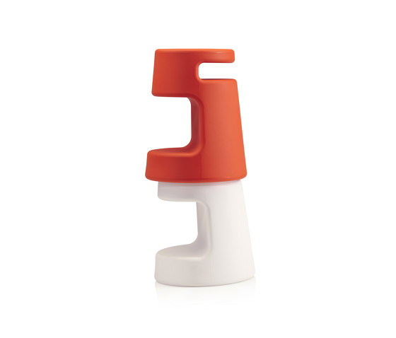 2525 Stool | Bar stools | ALMA Design