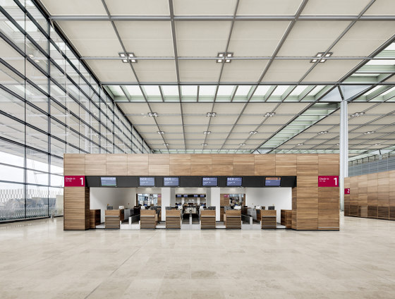 FIREwood
Composite wall cladding | Ceiling panels | Lindner Group