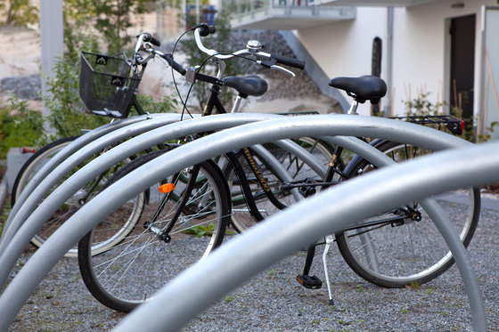 Bøy bicycle rack | Bicycle stands | Vestre