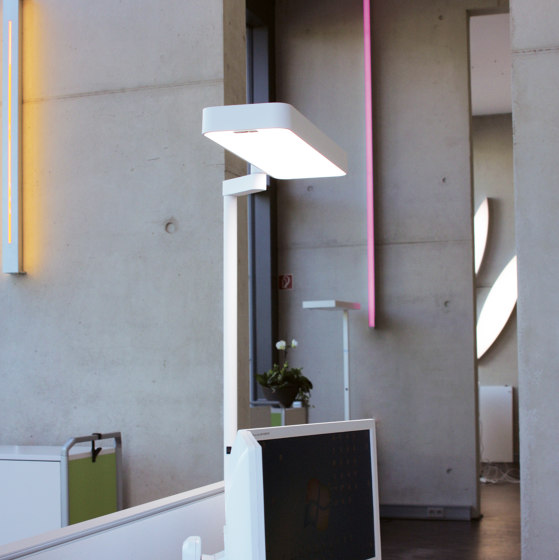 Caleo L1 | Lámparas para muebles | Lightnet