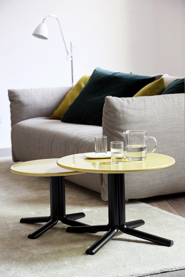 Miller Low table | Tables d'appoint | Meridiani