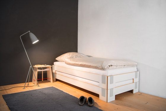Tagedieb stacking bed | Letti | Nils Holger Moormann